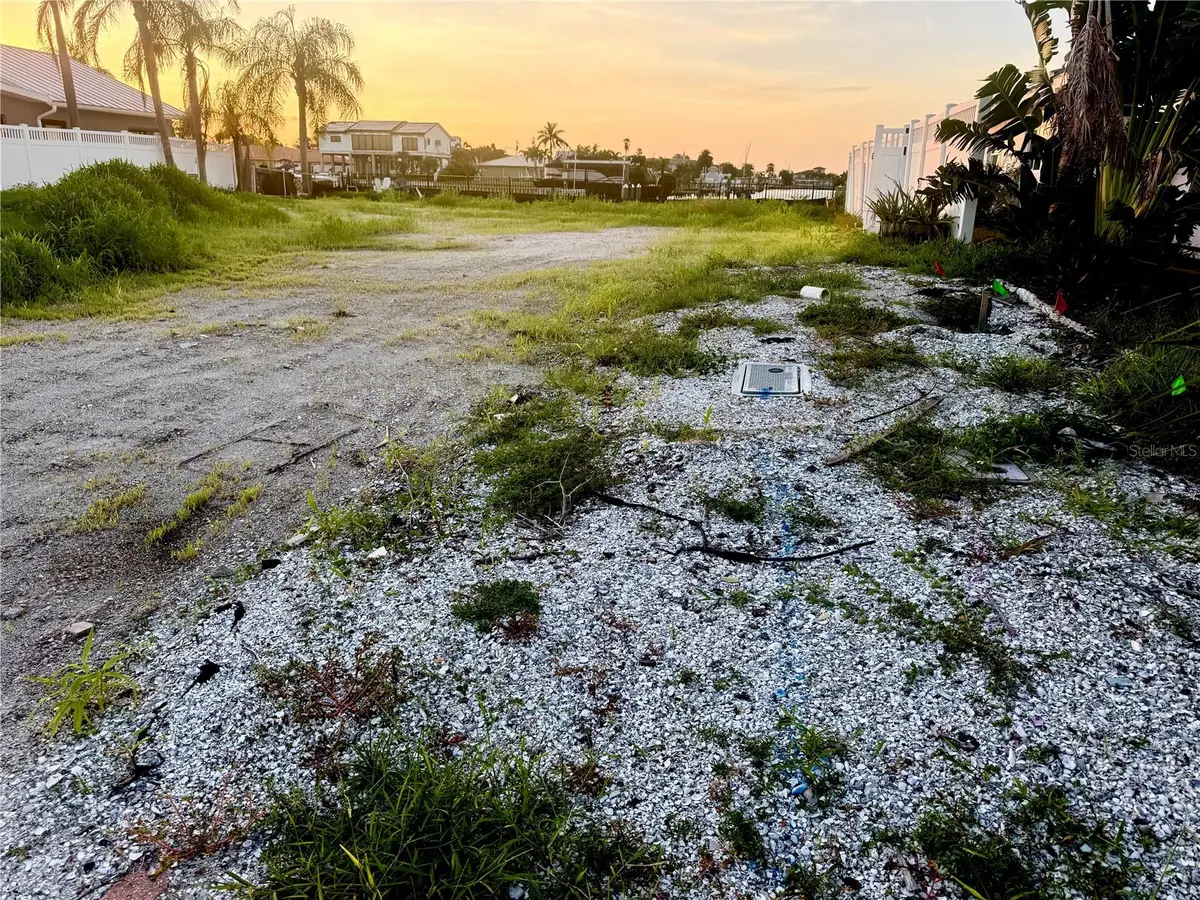 530 115th Avenue, Treasure Island, FL 33706 - #1