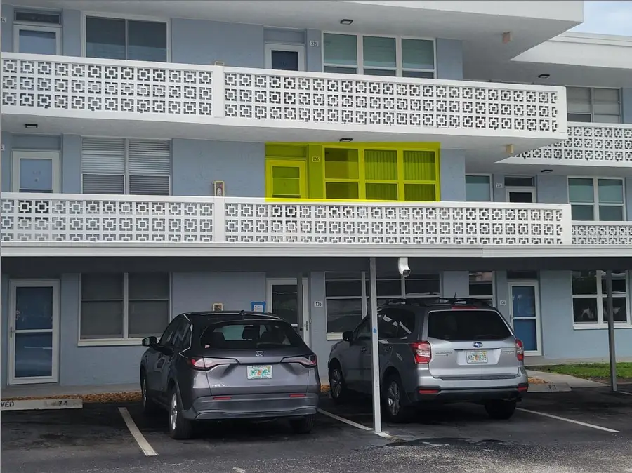 4880 Locust Street Ne #235, Saint Petersburg, FL 33703 - #2