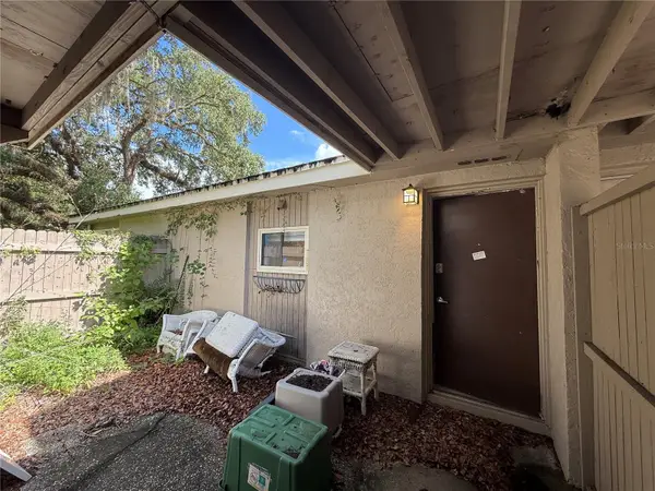 8649 Lake Isle Drive #182, TEMPLE TERRACE, FL 33637