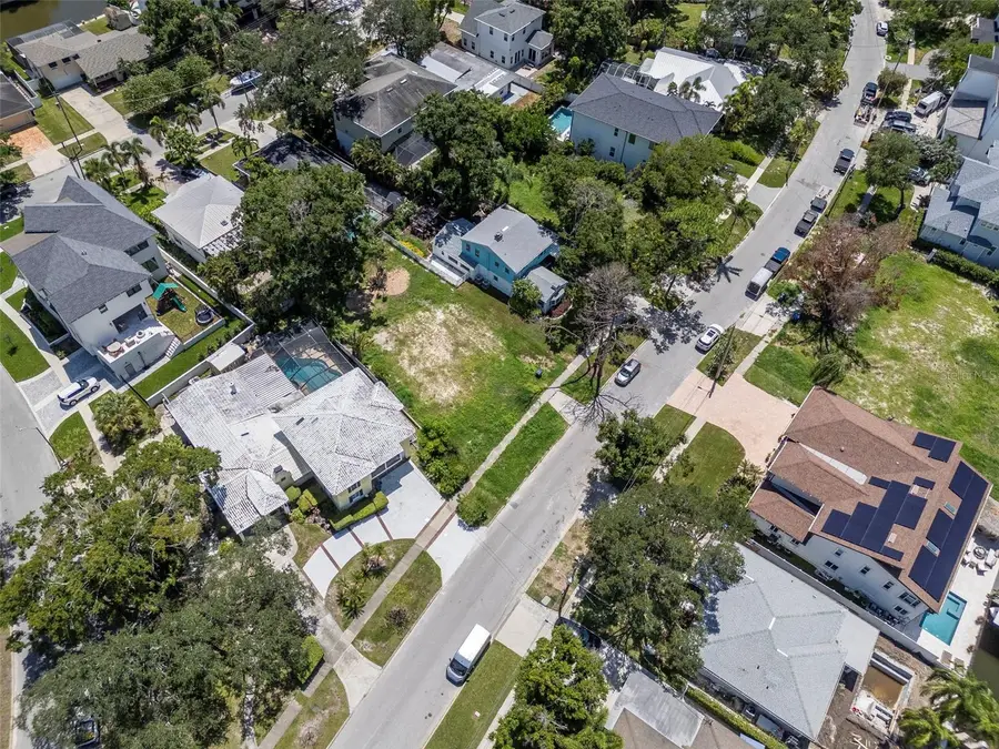 641 Geneva Place, Tampa, FL 33606 - #2