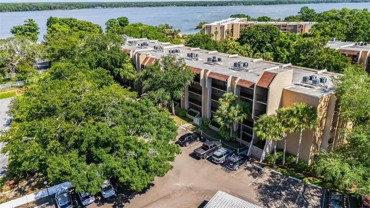 90 Highland Avenue S #402, Tarpon Springs, FL 34689 - #1