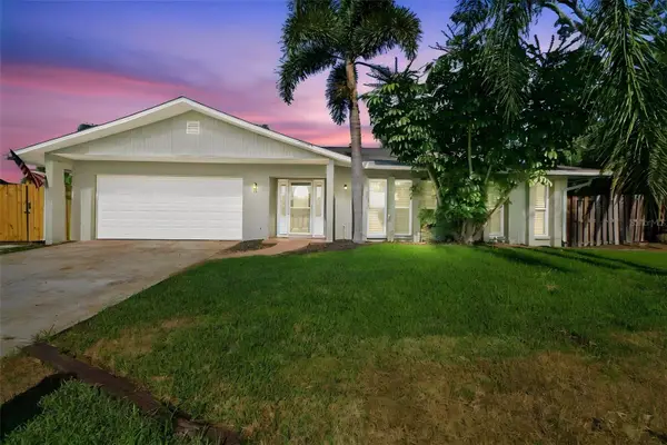 527 Wayfarer Drive, TARPON SPRINGS, FL 34689
