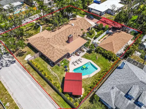 7920 43rd Street N, PINELLAS PARK, FL 33781
