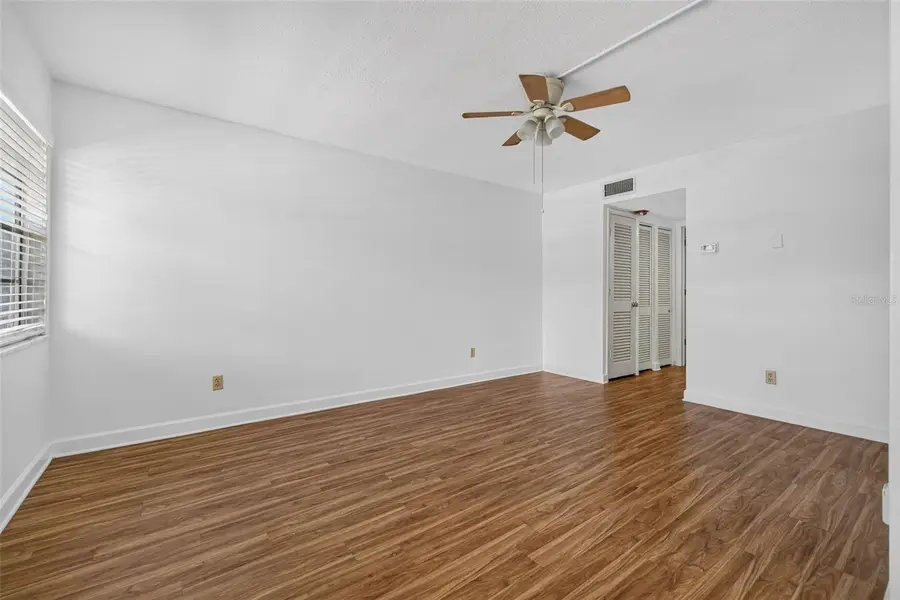1000 79th Avenue N #111, Saint Petersburg, FL 33702 - #3