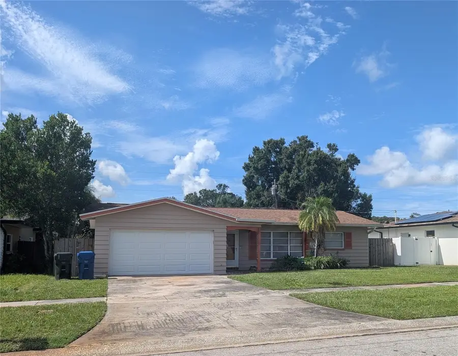 969 6th Avenue Ne, Largo, FL 33770 - #2