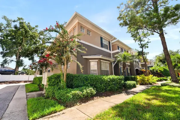 7435 Arlington Grove Circle, TAMPA, FL 33625