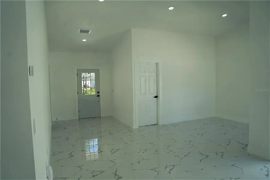 9224 Camino Villa Boulevard, Tampa, FL 33635 - #3