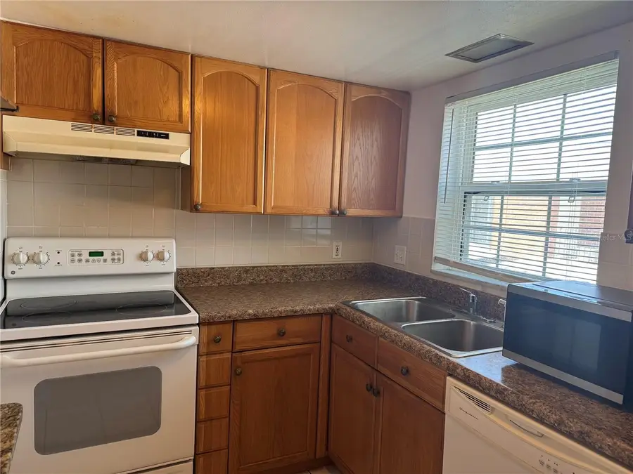 8542 10th Street N #C, Saint Petersburg, FL 33702 - #2