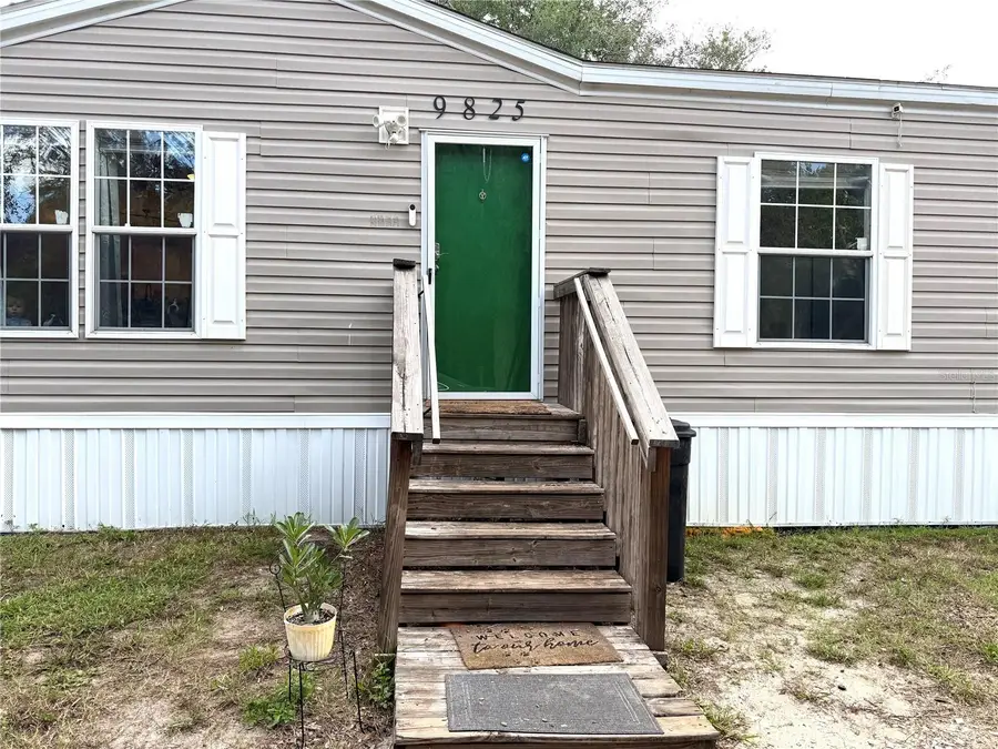 9825 Leguna Street, New Port Richey, FL 34654 - #3