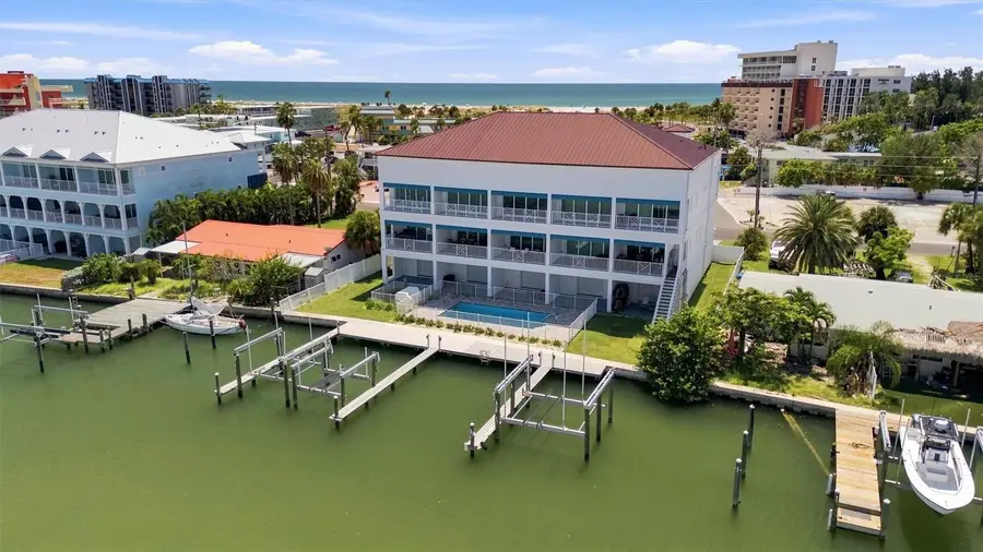 11797 1st Street E, Treasure Island, FL 33706 - #3