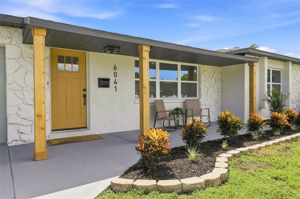 6041 15th Street N, Saint Petersburg, FL 33703 - #1