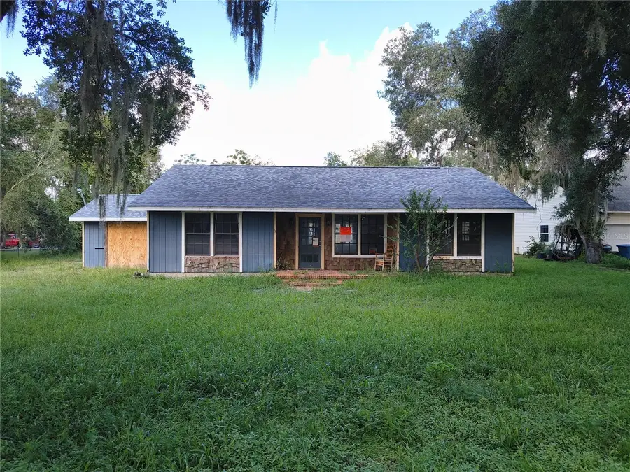 5125 Lakewood Drive, Dade City, FL 33523 - #2
