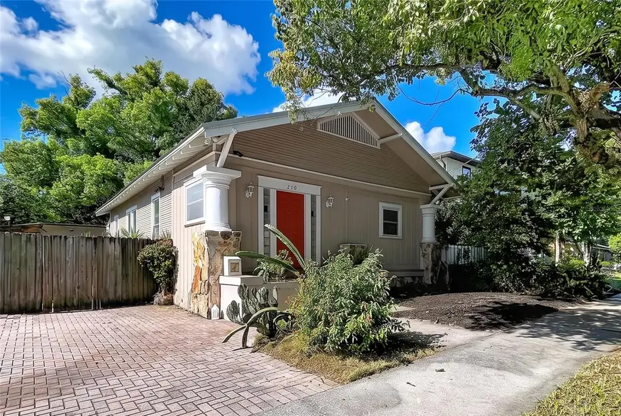 210 W Floribraska Avenue, Tampa, FL 33603 - #2