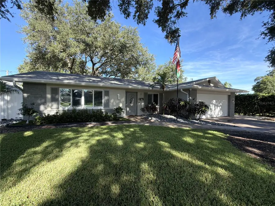 703 23rd Street Sw, Largo, FL 33770 - #3