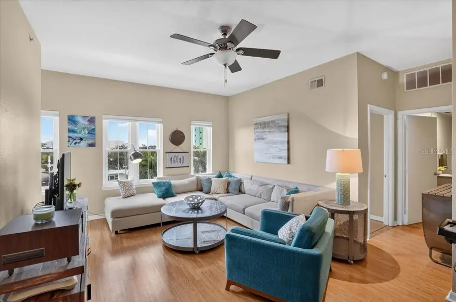 100 4th Avenue S #310, Saint Petersburg, FL 33701 - #3