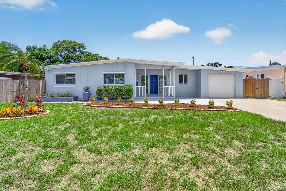 5520 8th Avenue N, Saint Petersburg, FL 33710 - #1