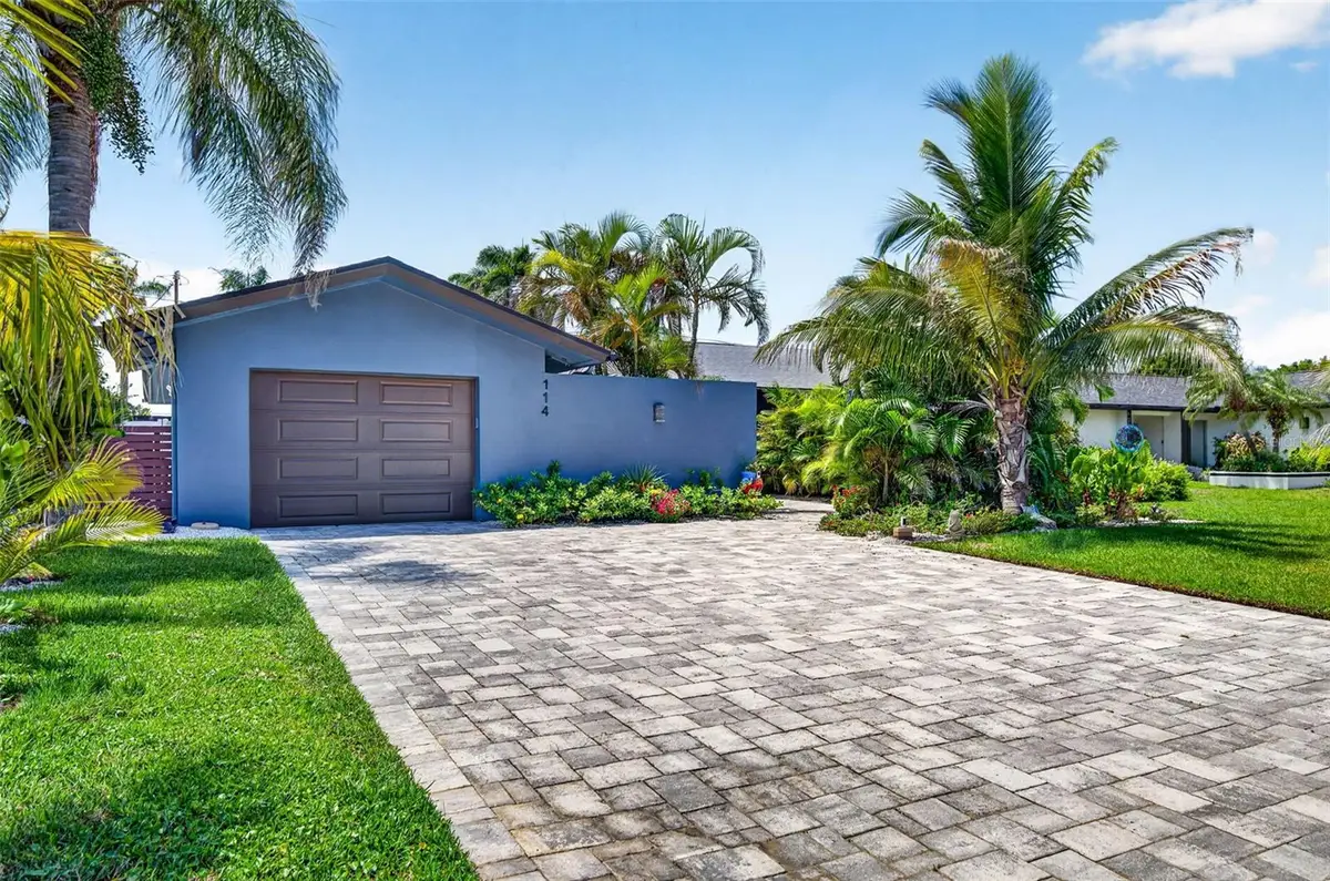 114 12th Street, Belleair Beach, FL 33786 - #1