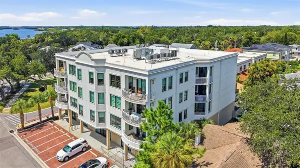 231 2nd Street S #202, SAFETY HARBOR, FL 34695