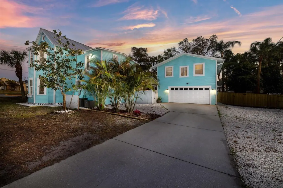 551 Omaha Street, Palm Harbor, FL 34683 - #1