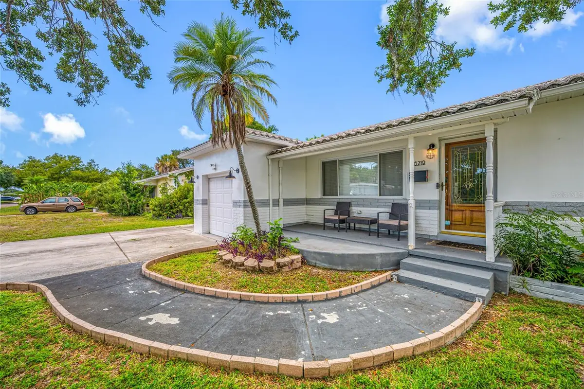 6219 Hampton Drive N, Saint Petersburg, FL 33710 - #1