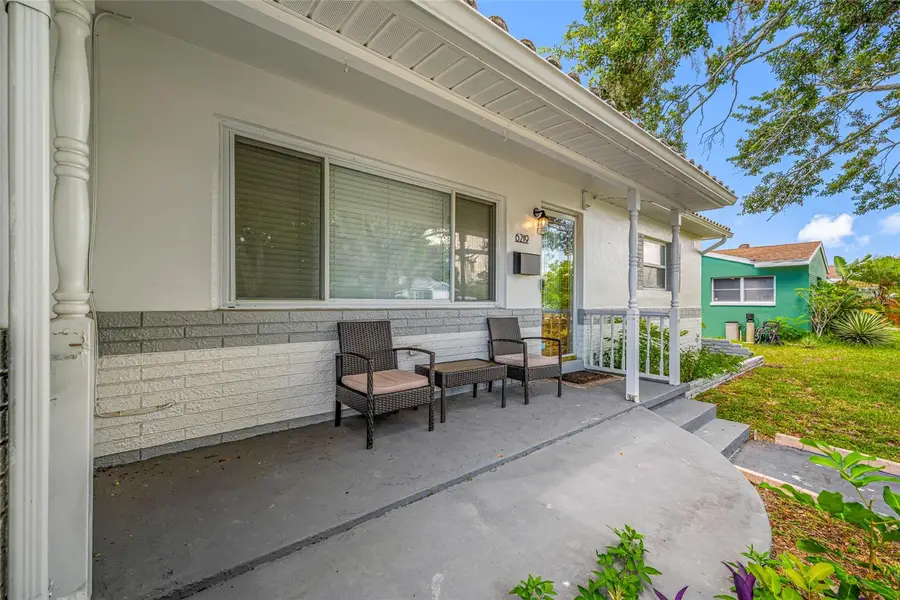 6219 Hampton Drive N, Saint Petersburg, FL 33710 - #2