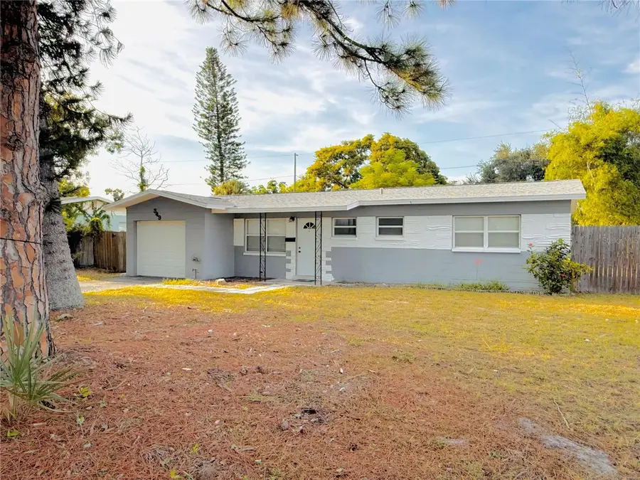 349 Dolphin Avenue Se, Saint Petersburg, FL 33705 - #3