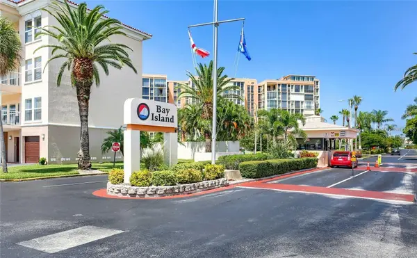 7665 Sun Island Drive S #409, SOUTH PASADENA, FL 33707