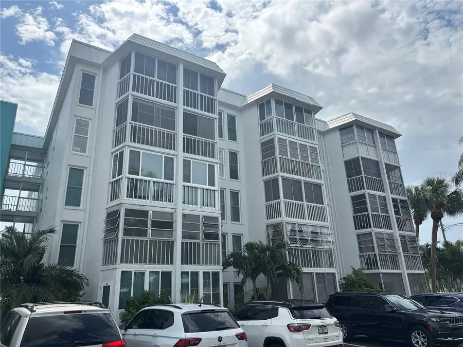 4910 38th Way S #411, Saint Petersburg, FL 33711 - #2
