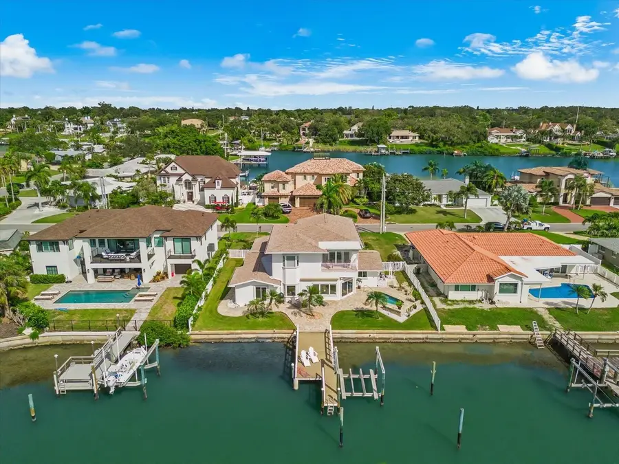 204 Poinciana Lane, Largo, FL 33770 - #2