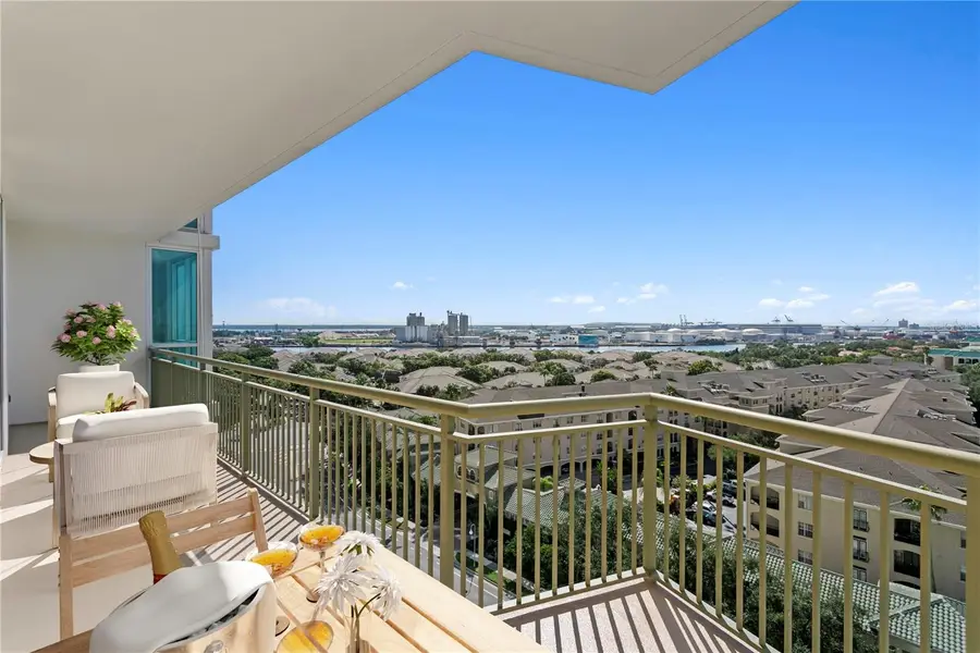 450 Knights Run Avenue #1004, Tampa, FL 33602 - #3