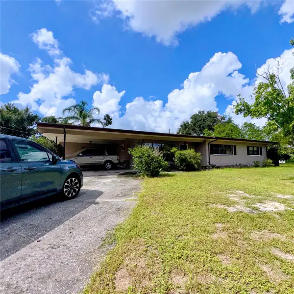 105 Druid Hills Road, TEMPLE TERRACE, FL 33617