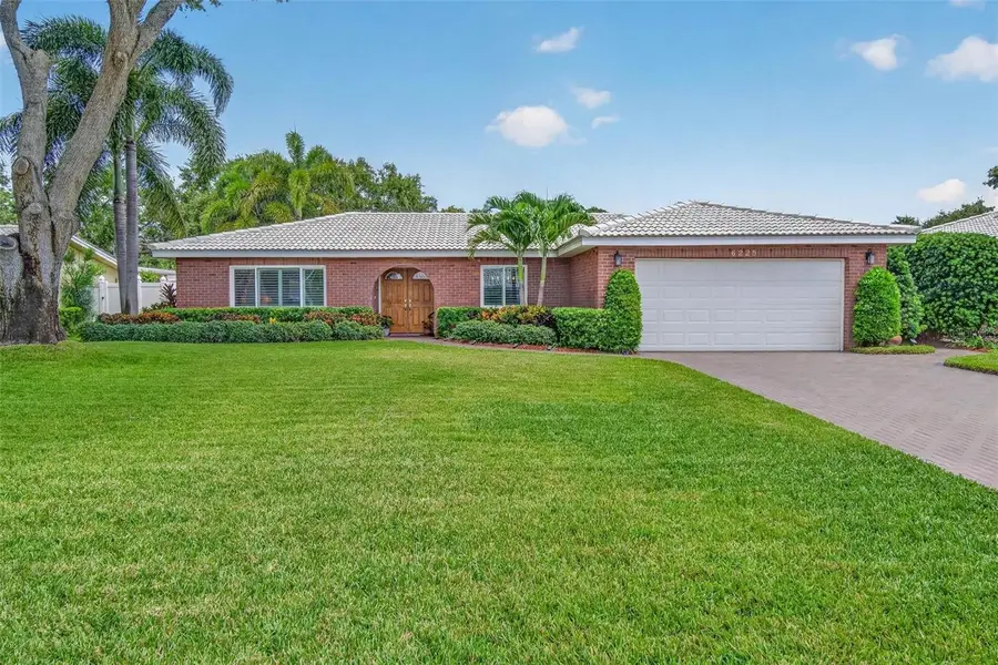 6225 43rd Avenue N, Kenneth City, FL 33709 - #2