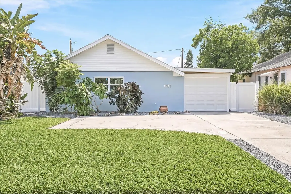 1811 49th Street N, Saint Petersburg, FL 33710 - #1