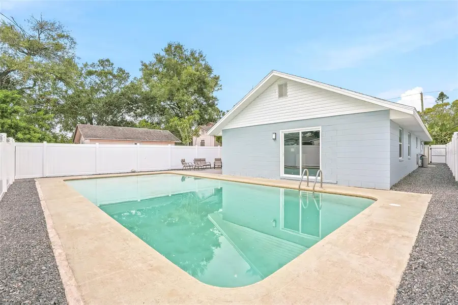 1811 49th Street N, Saint Petersburg, FL 33710 - #2
