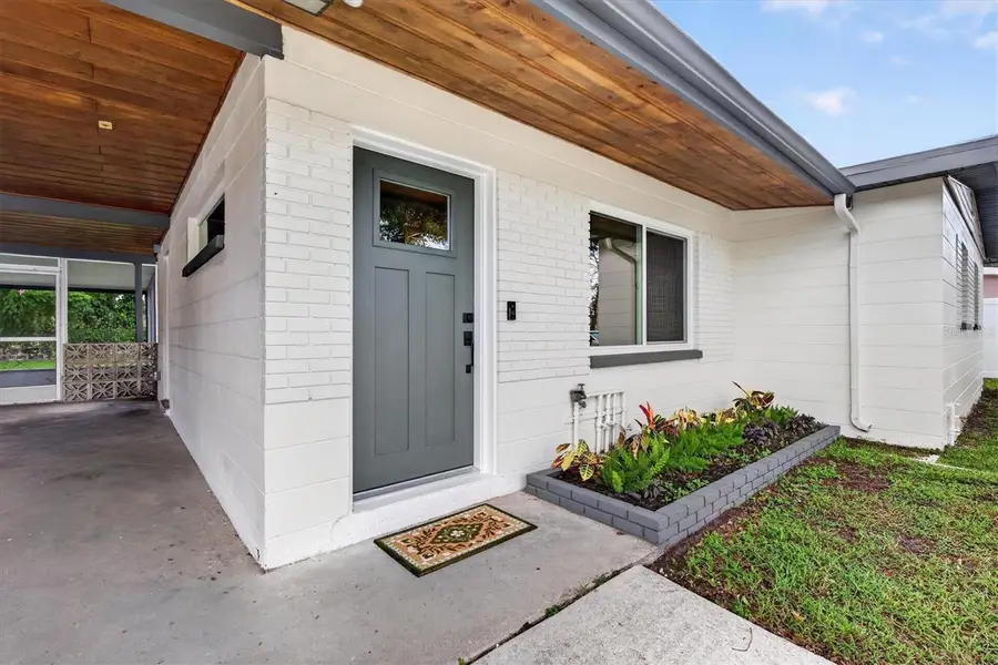 5305 E 98th Avenue, Temple Terrace, FL 33617 - #2
