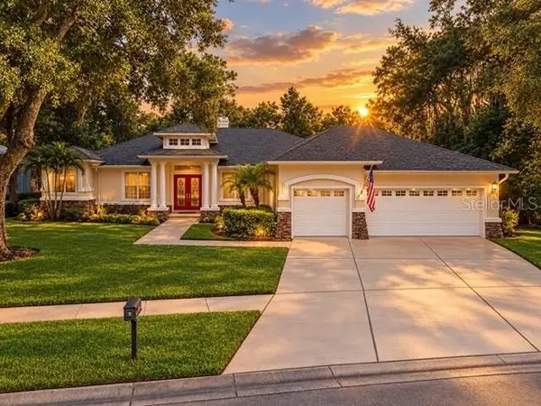 5603 Eagleglen Place, LITHIA, FL 33547