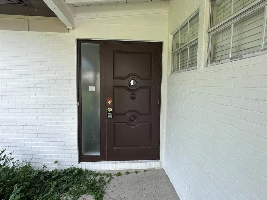 503 Broxburn Avenue, Temple Terrace, FL 33617 - #3