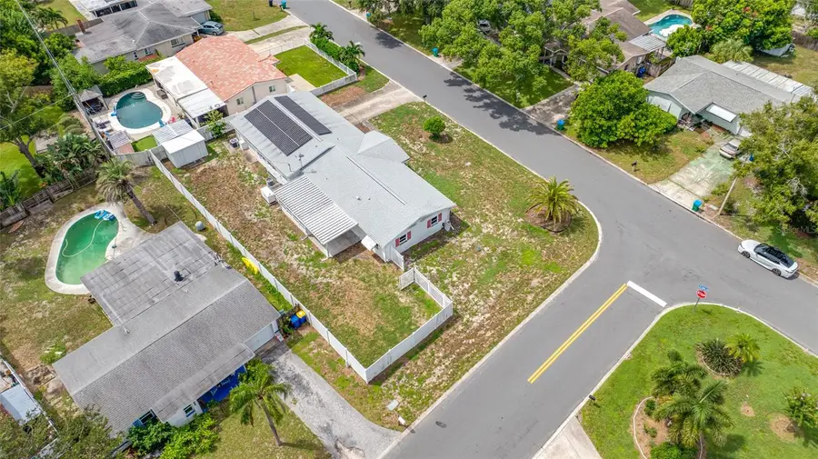 5695 Lime Way, Seminole, FL 33772 - #2