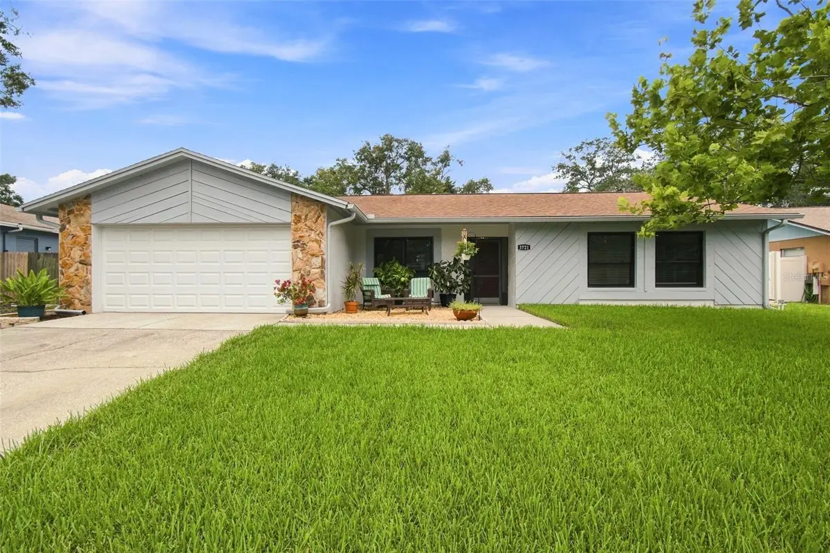 3721 Sand Pebble Drive, Valrico, FL 33596 - #1
