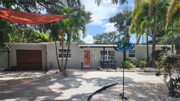1211 Russell Drive N, ST PETERSBURG, FL 33710