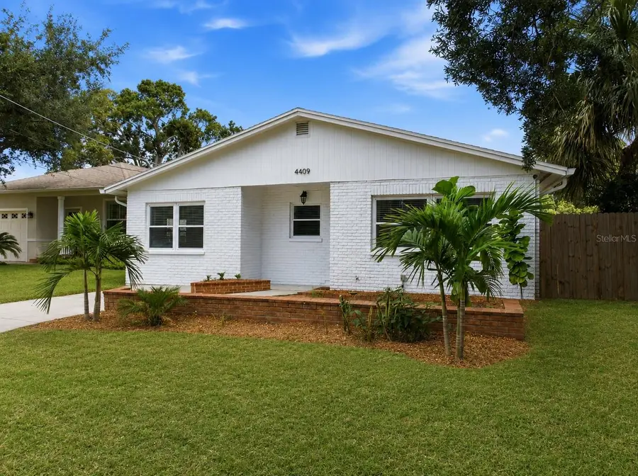 4409 W Pearl Avenue, Tampa, FL 33611 - #2