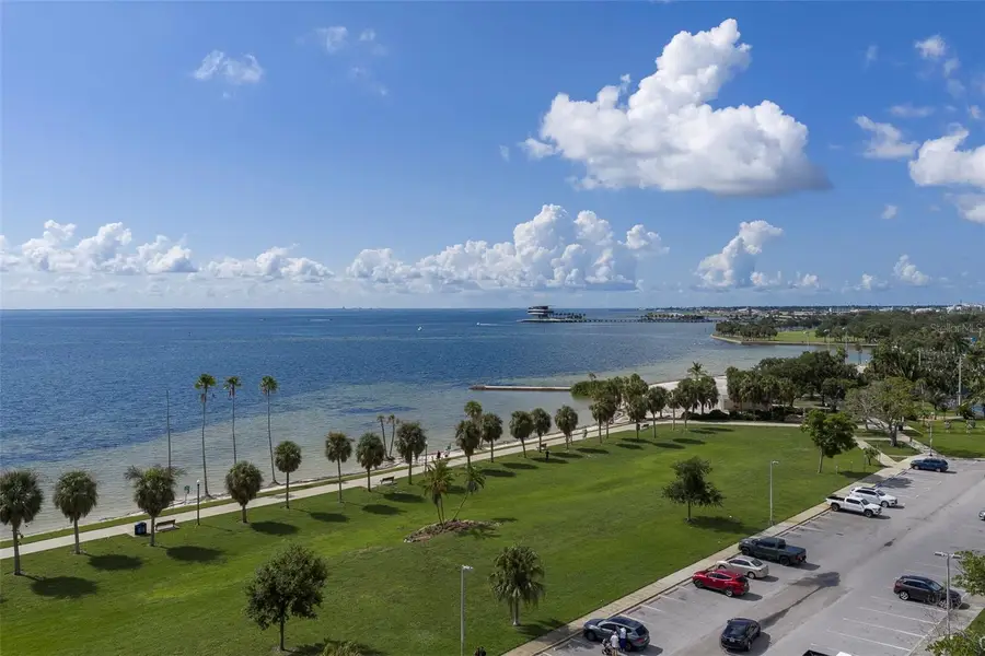 1200 N Shore Drive Ne #208, Saint Petersburg, FL 33701 - #2