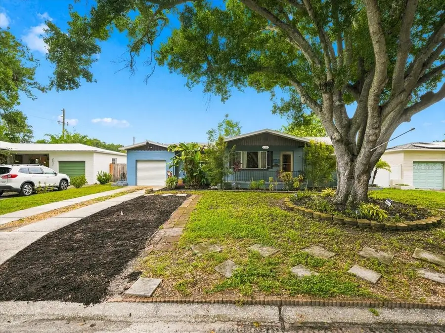 4641 25th Avenue N, Saint Petersburg, FL 33713 - #2
