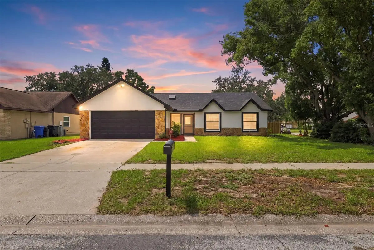 1607 Oak Arbor Lane, Valrico, FL 33596 - #1