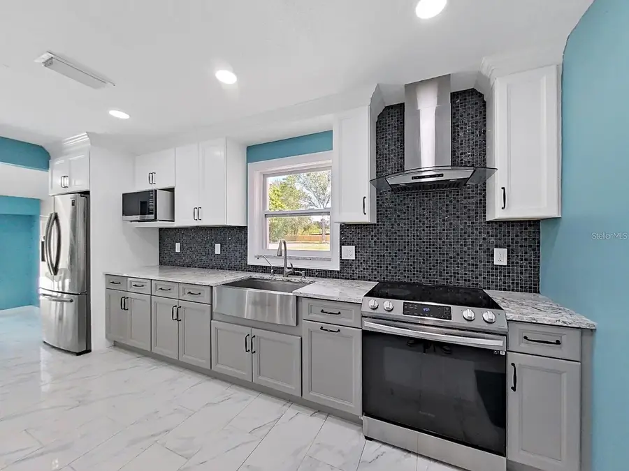 1613 33rd Street Se, Ruskin, FL 33570 - #3