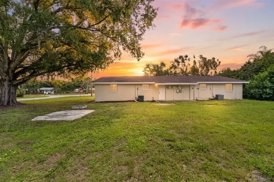 96 8th Street Ne, Ruskin, FL 33570 - #2