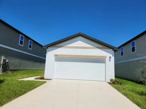 38451 Honeysuckle Drive, DADE CITY, FL 33525
