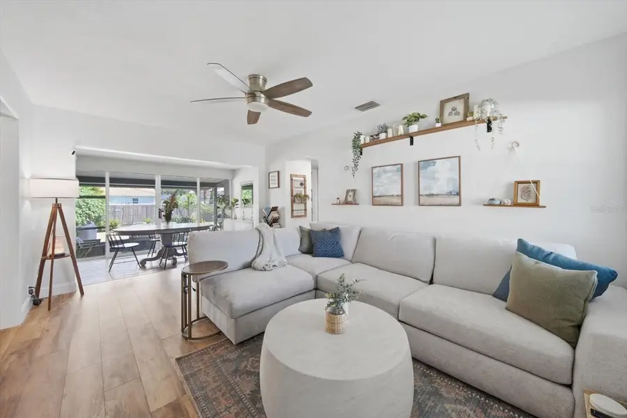 3145 32nd Avenue N, Saint Petersburg, FL 33713 - #3
