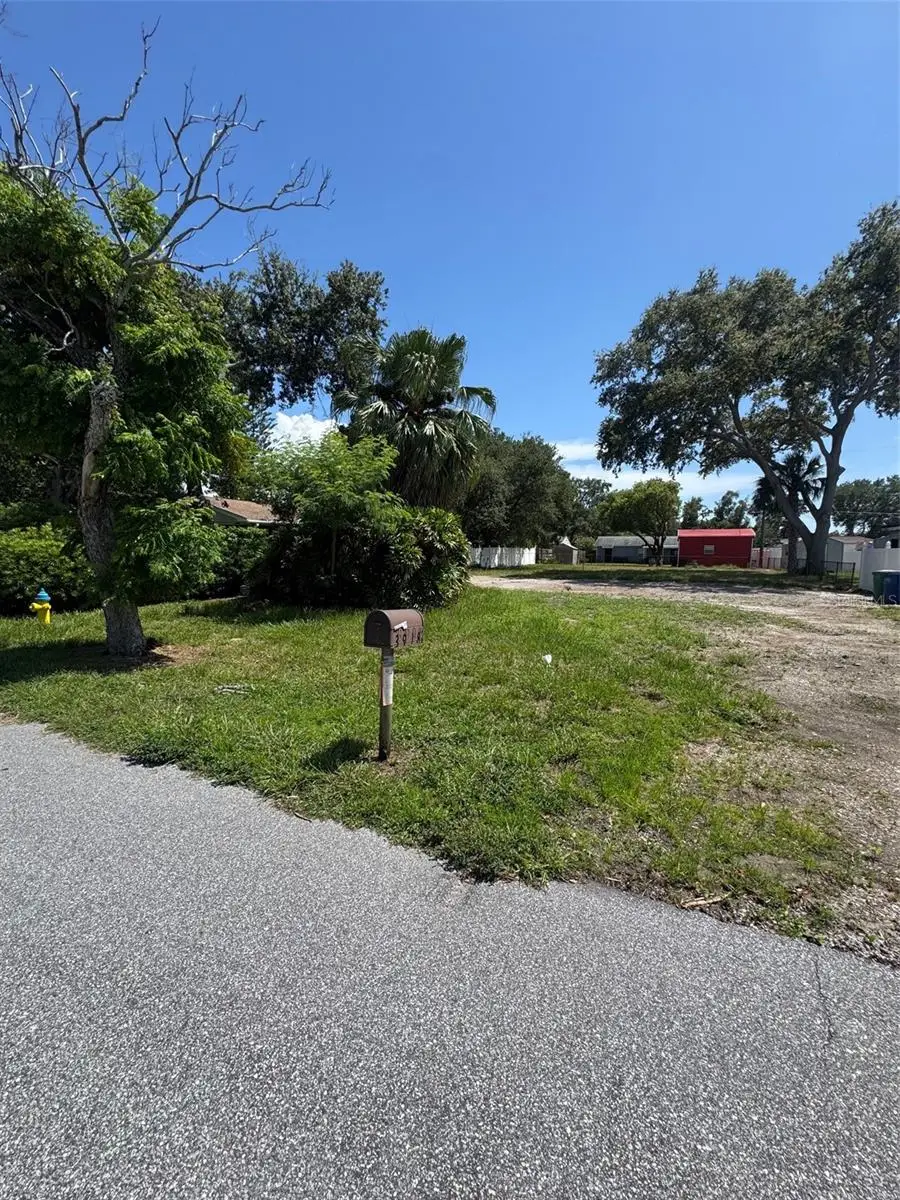 3918 West Bay Vista Ave, Tampa, FL 33611 - #2