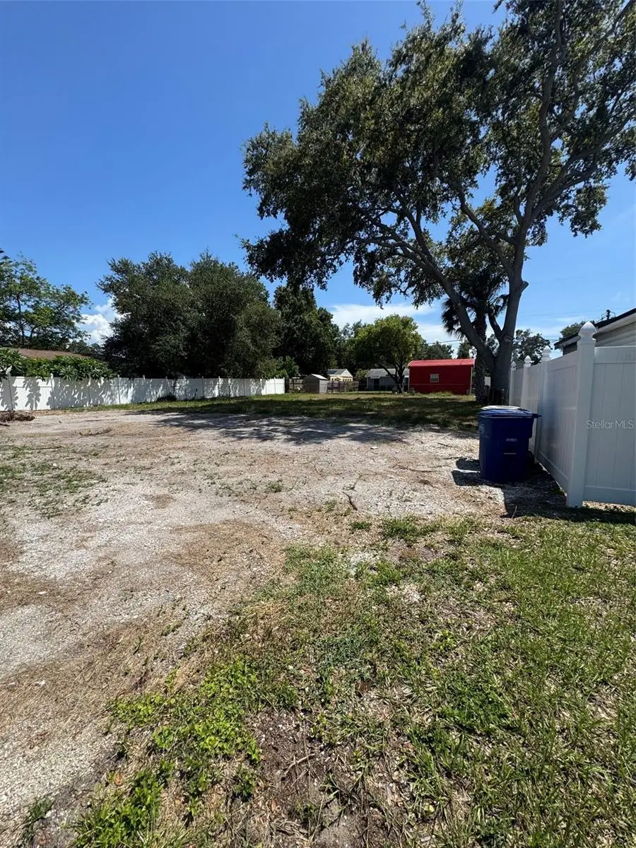 3918 West Bay Vista Ave, Tampa, FL 33611 - #3